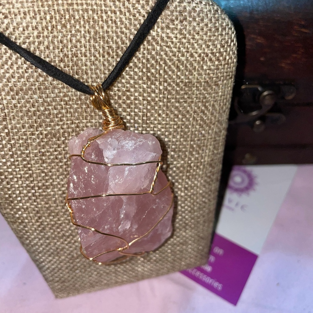 Rose quartz adjustable necklace